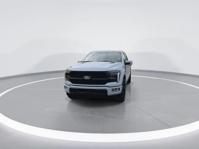 Used 2025 White Ford Platinum image 4