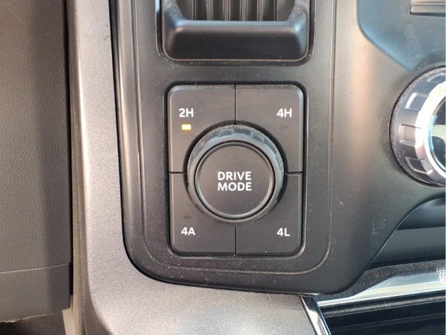 Used 2023  Ford XL image 11