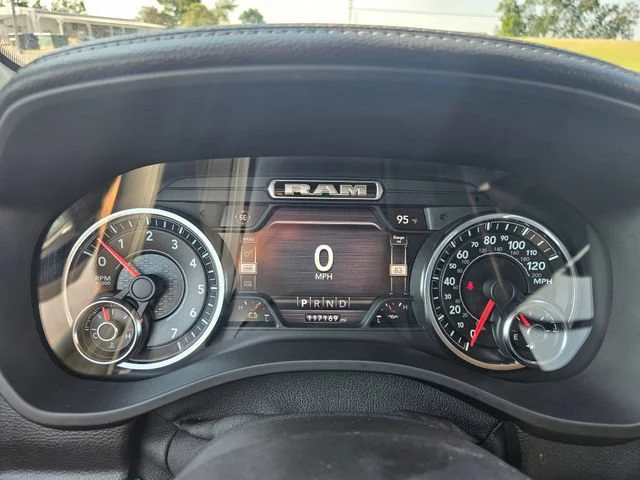 Used 2021 Red Ram Laramie image 15