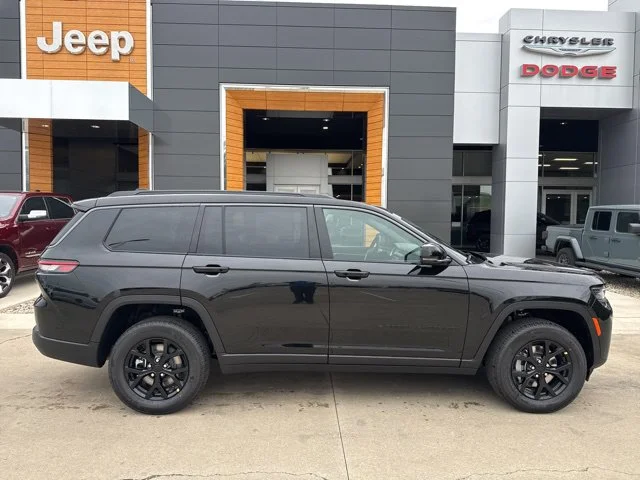 New 2026 Black Jeep Altitude image 28