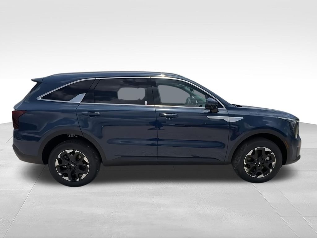 New 2026 Black Kia S image 9