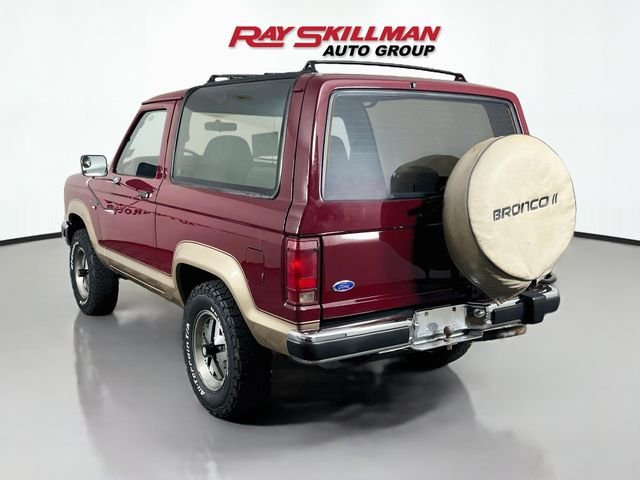 Used 1989 Red Ford  image 5