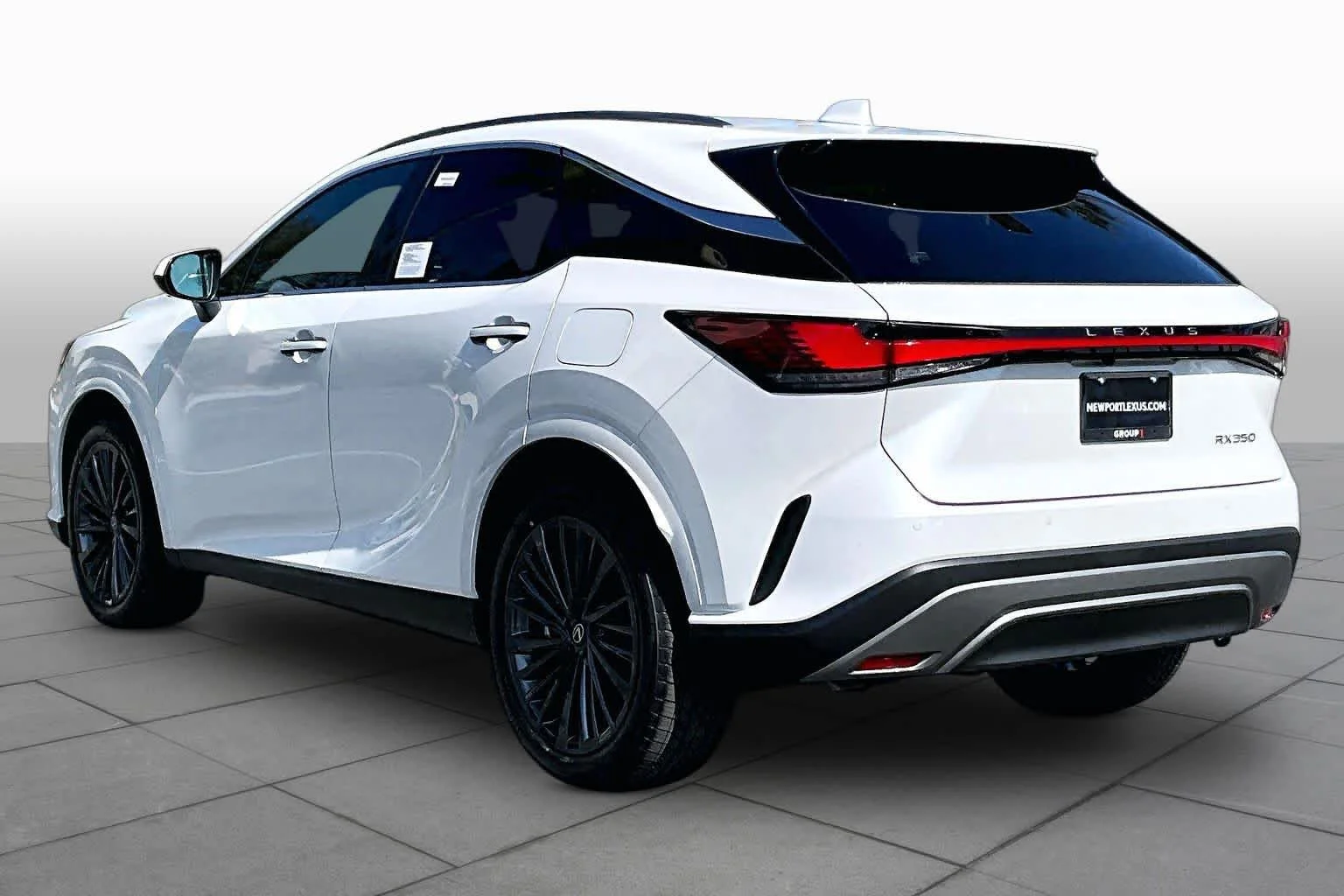 New 2026 Eminent White Pearl Lexus PREMIUM image 7