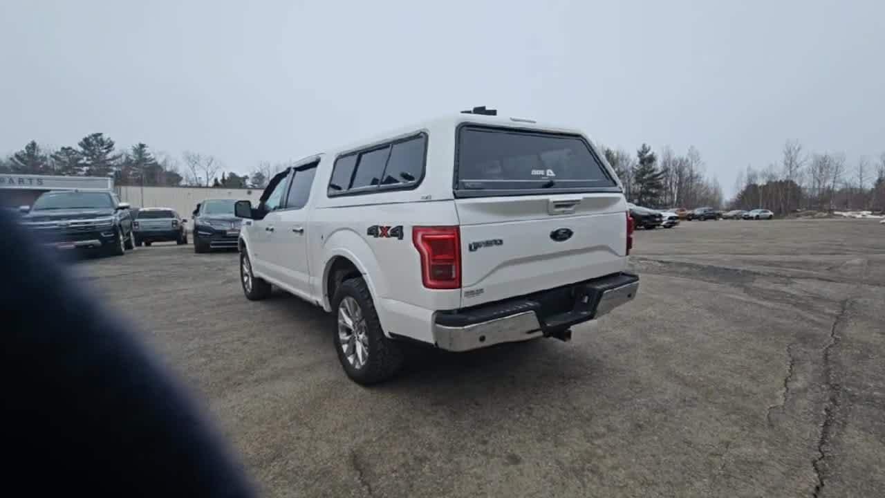 Used 2017 White Platinum Tri-Coat Metallic Ford Lariat image 8