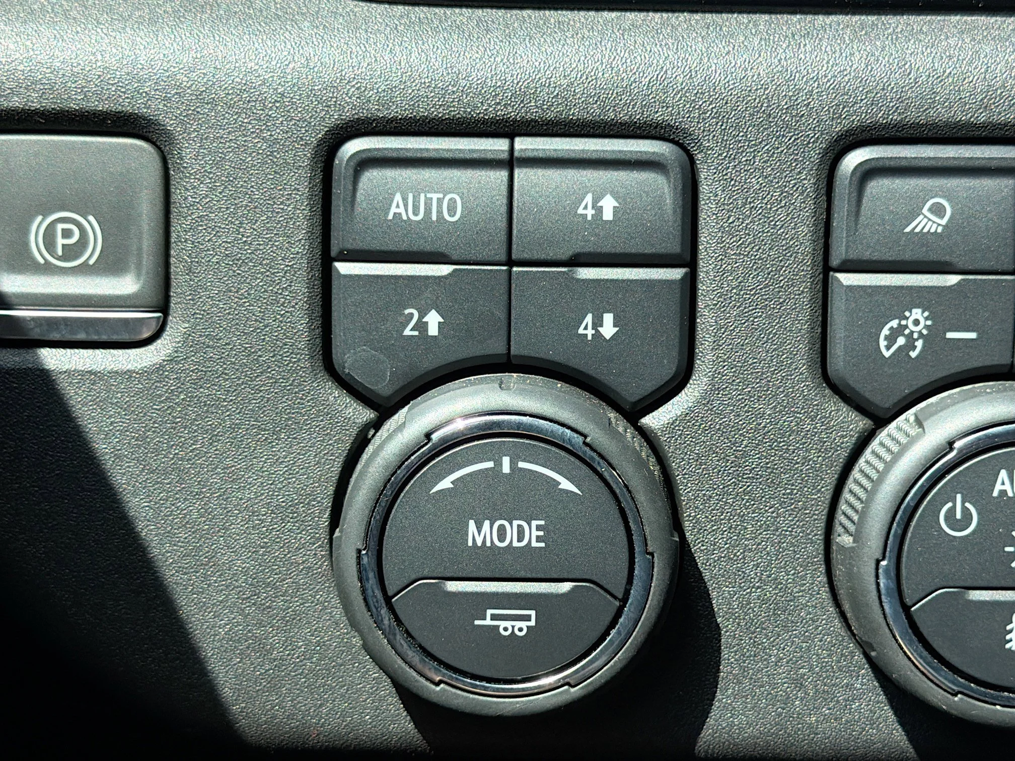 2024 Chevrolet Silverado 2500HD LTZ - Photo 26