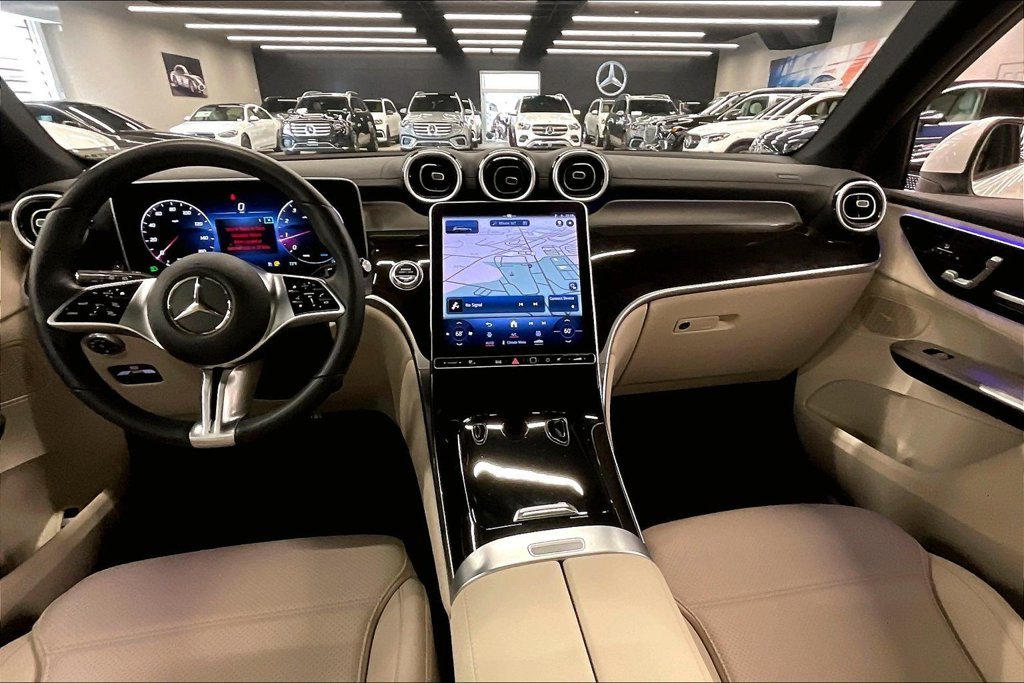 2024 Mercedes-Benz GLC GLC 300 - Photo 13