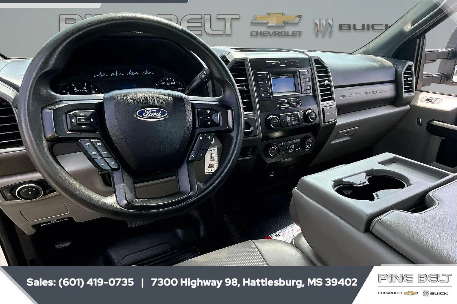 Used 2020 White Ford XL image 14