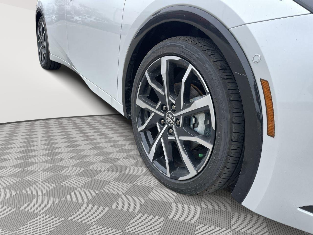 2026 Toyota Prius Plug-in Hybrid XSE Premium - Photo 13