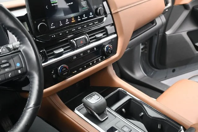 Certified Used 2024 Boulder Gray Pe Nissan Platinum image 16