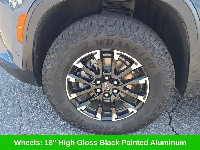 Certified Used 2024 Blue Chevrolet Z71 image 30