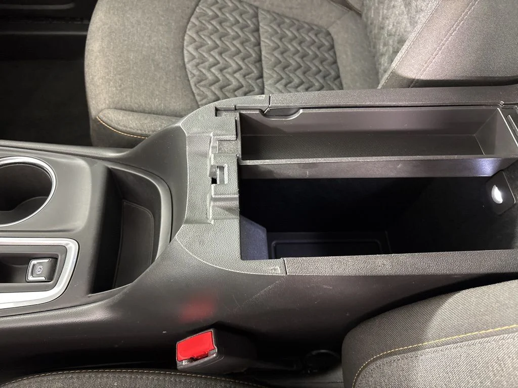 Used 2024 Gray Chevrolet LT image 46