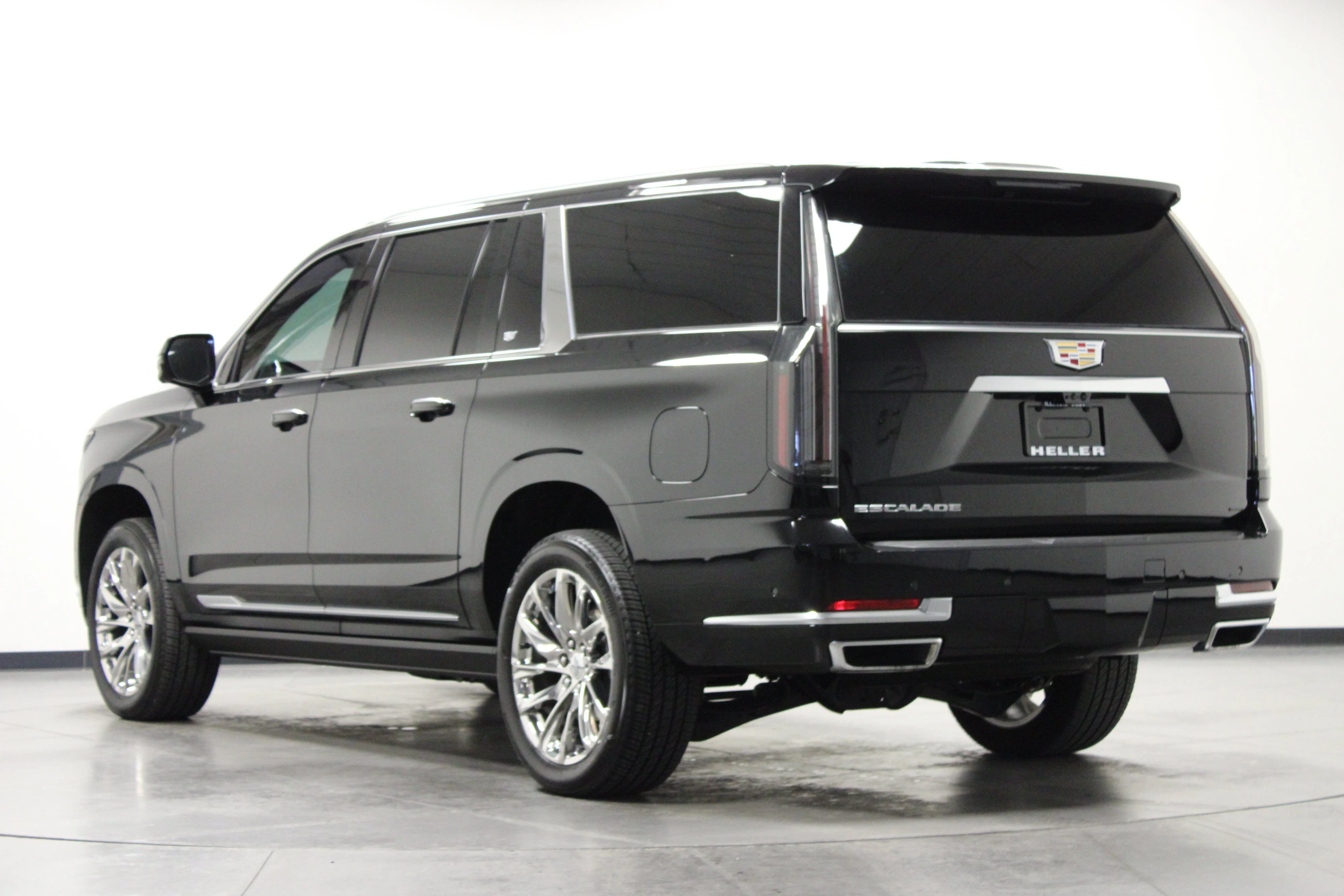 Used 2025 Black Raven Cadillac Premium Luxury image 6