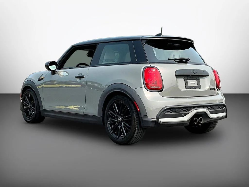 Used 2023 Gray Metallic MINI Base image 4
