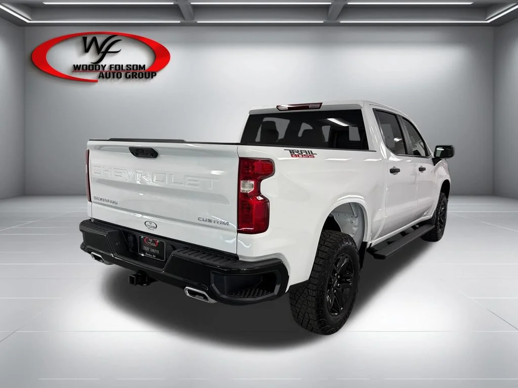 New 2026 Summit White Chevrolet Custom Trail Boss image 6