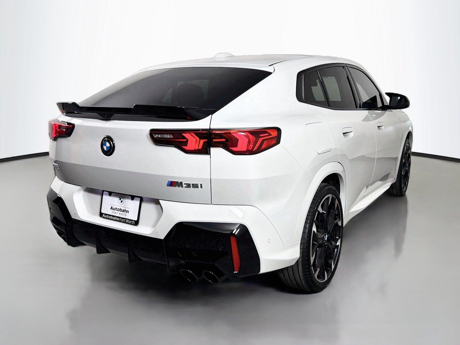 New 2027 Alpine White BMW M35i image 5