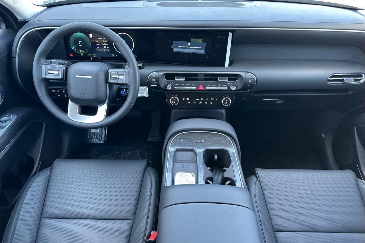 New 2026 Titan Green Hyundai Blue SEL 7P image 13