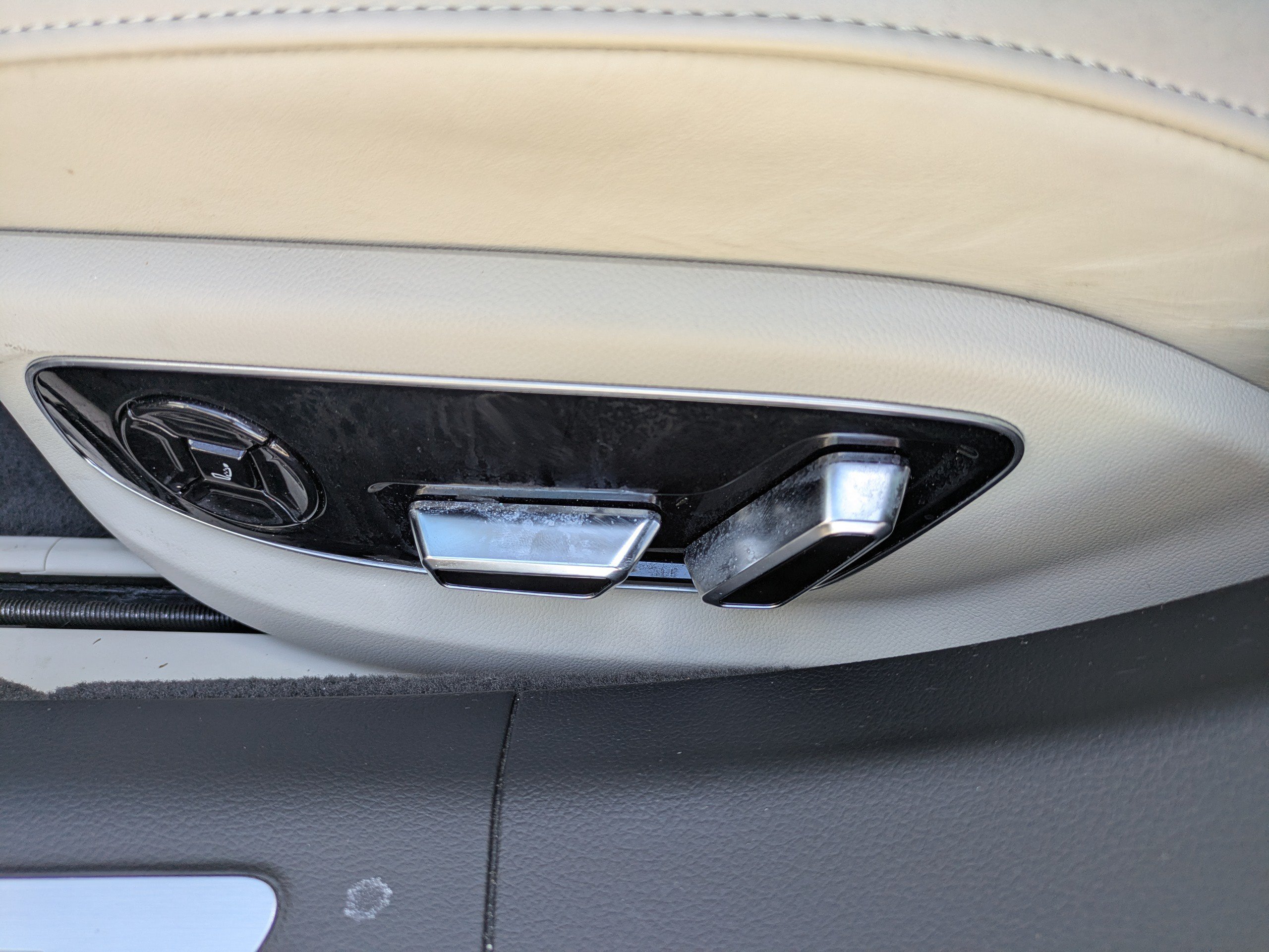 2022 Audi A8 Base - Photo 19