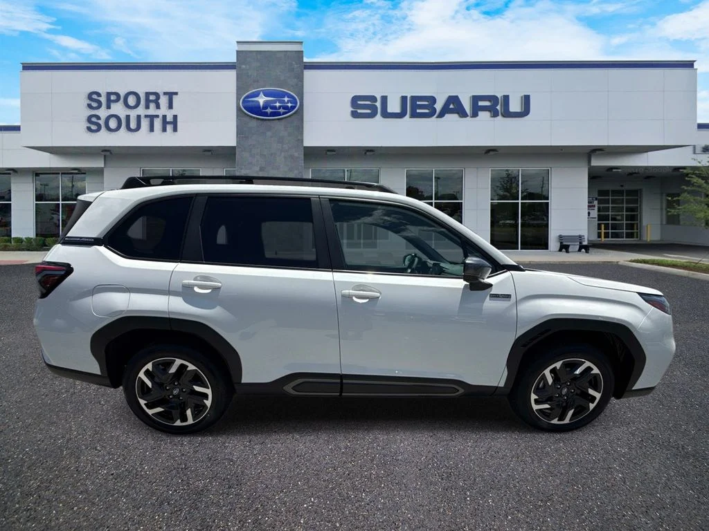 New 2026 CRYSTAL WHITE PEARL Subaru Limited Hybrid image 2
