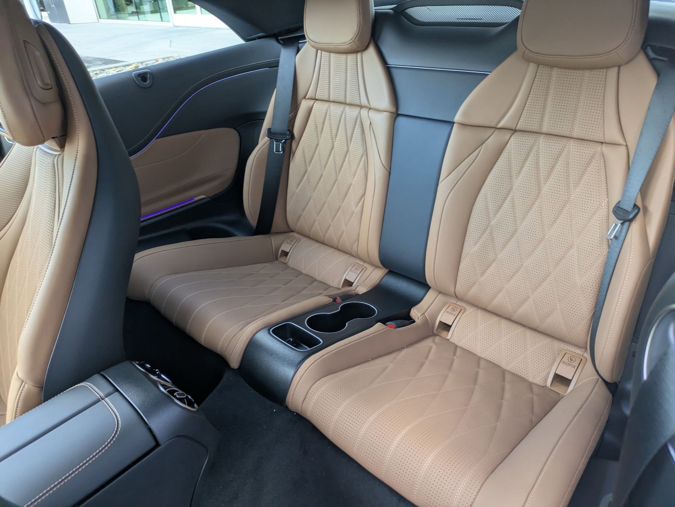 New 2026 MANUFAKTUR Moonlight White Metallic Mercedes-Benz AMG® CLE 53 image 14