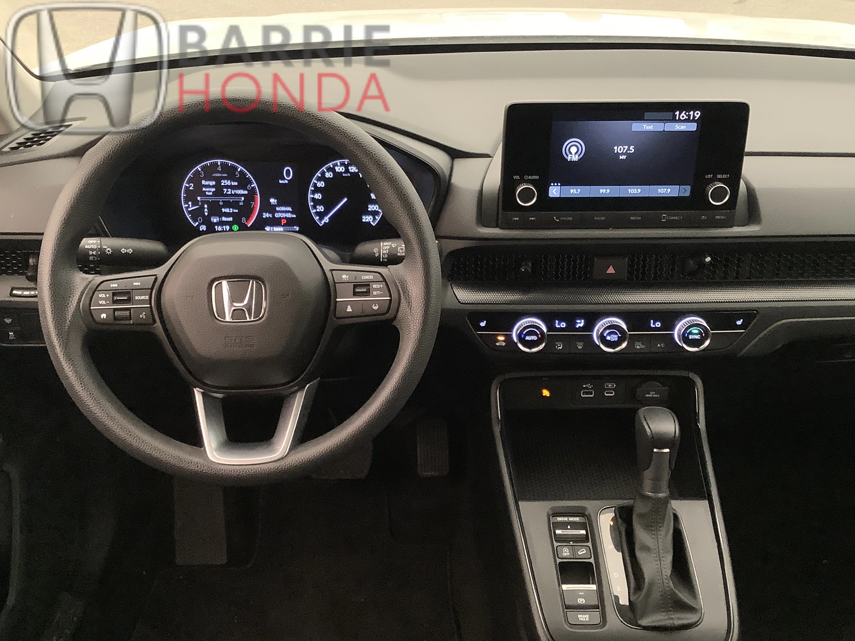 Used 2024 Platinum White Pearl Honda LX-B image 8