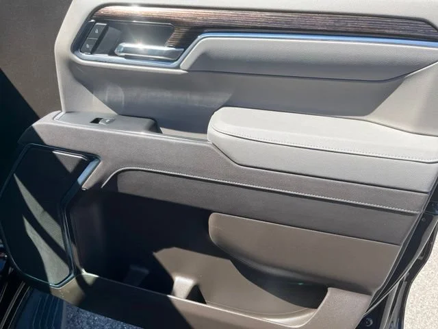New 2026 Onyx Black GMC SLE image 24