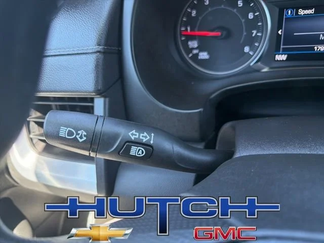 Used 2024 Summit White GMC SLE image 30