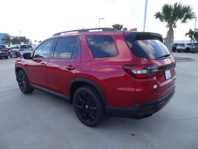 New 2026 Radiant Red Metallic II Honda Black Edition image 6
