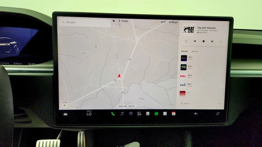Used 2023 Solid Black Tesla Plaid AWD w/ Yoke Steering Wheel image 24