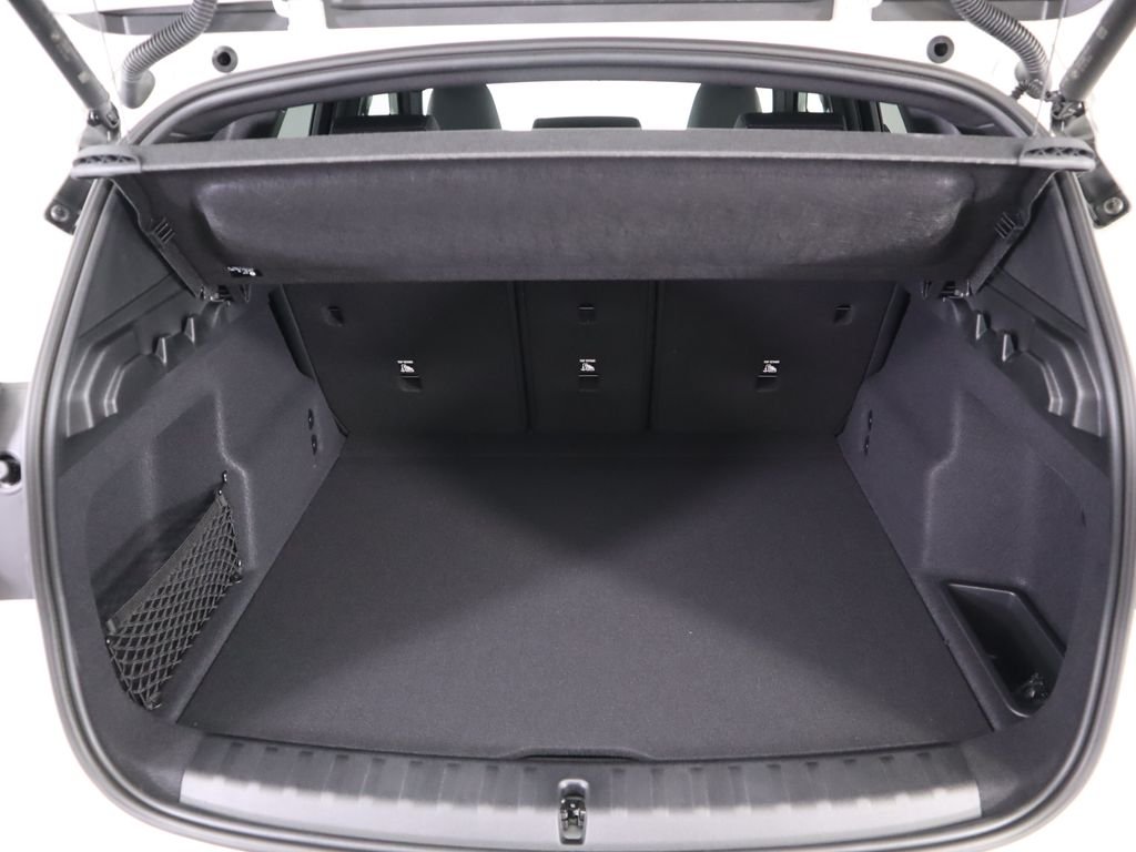 2025 BMW X1 28i - Photo 30