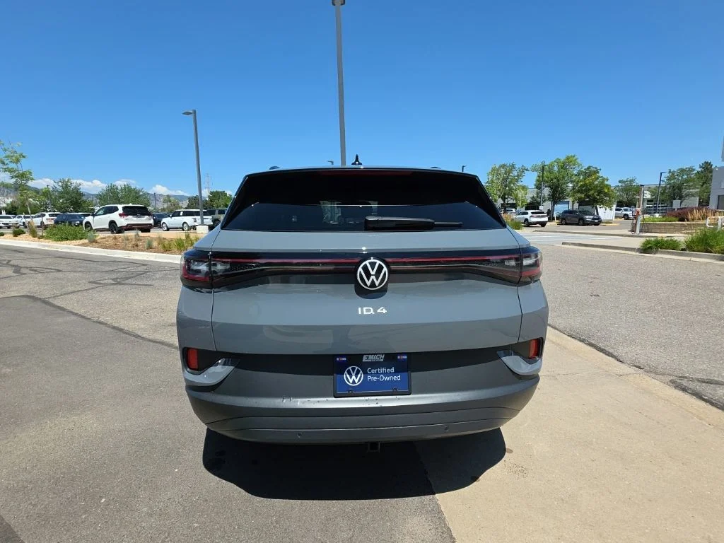 Certified Used 2024 Gray Volkswagen Pro S image 5