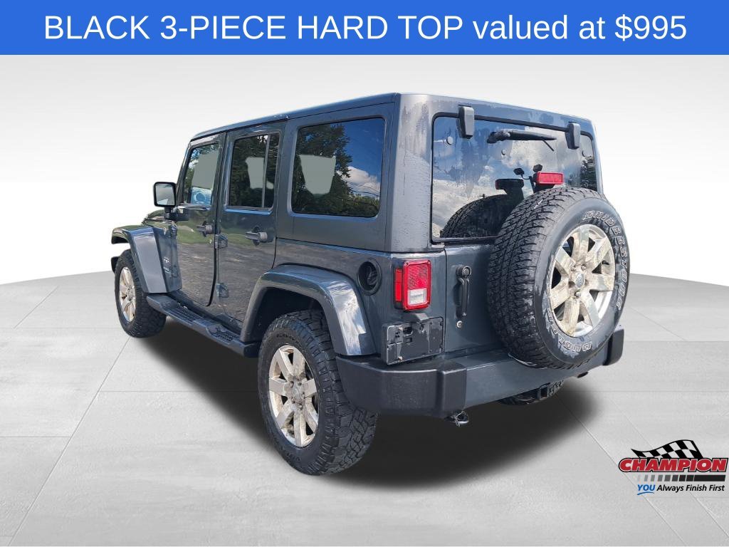 Used 2017 Black Jeep Unlimited Sahara image 3