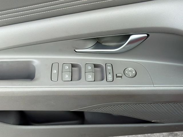 Used 2023 Red Hyundai SEL image 18