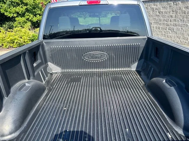Certified Used 2025 Light Blue Clearcoat Metallic Ford XLT image 11