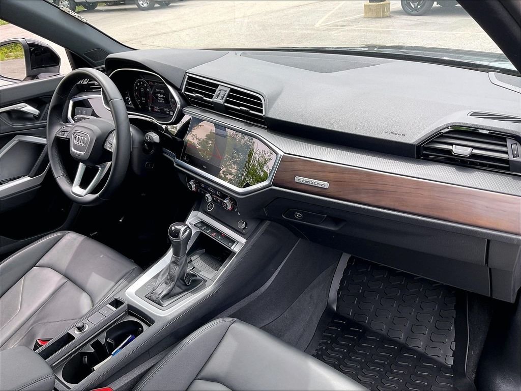 Used 2025 Mythos Black Metallic Audi Premium Plus image 13