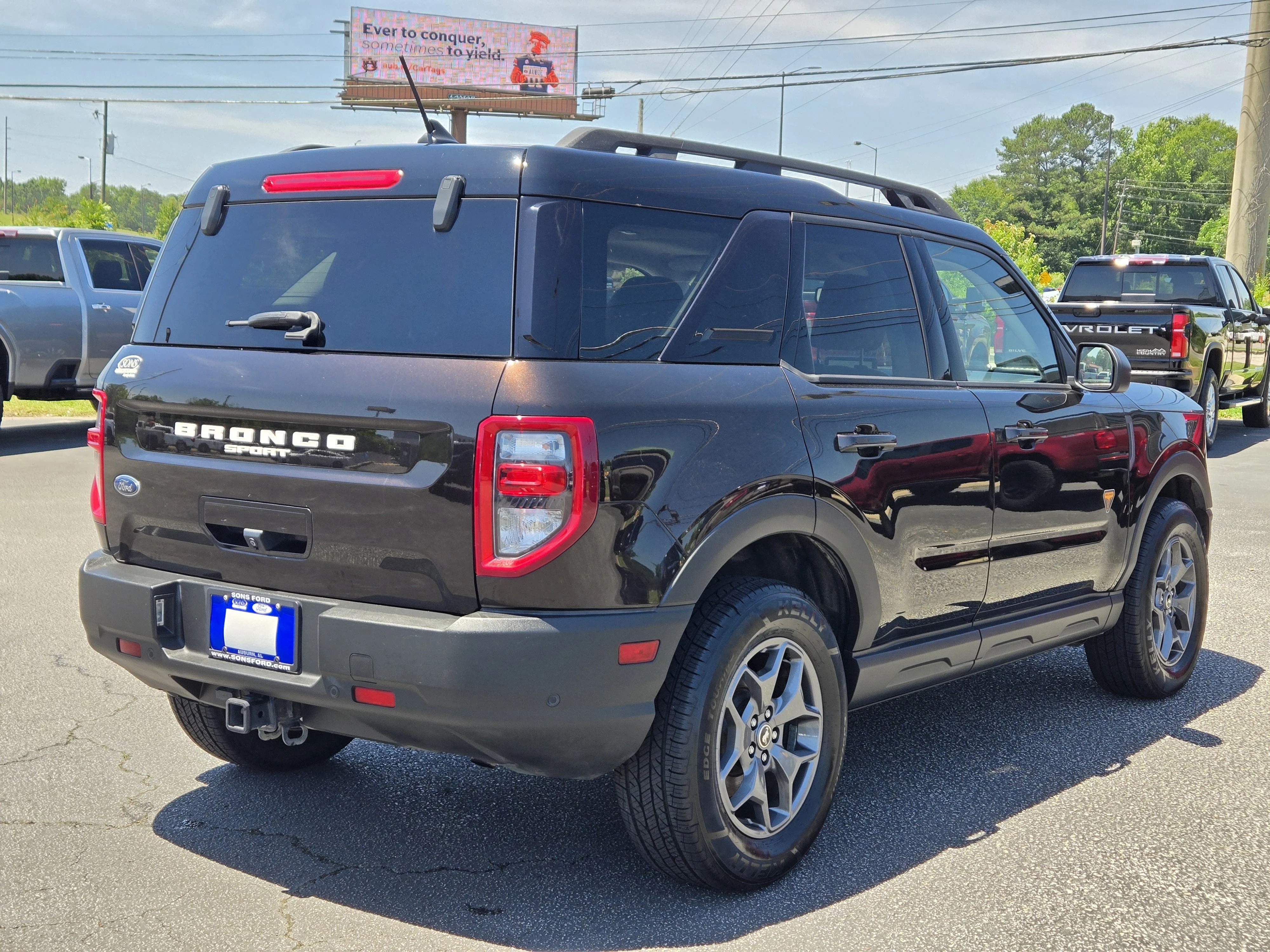 Used 2021 Kodiak Brown Metallic Ford Badlands image 8