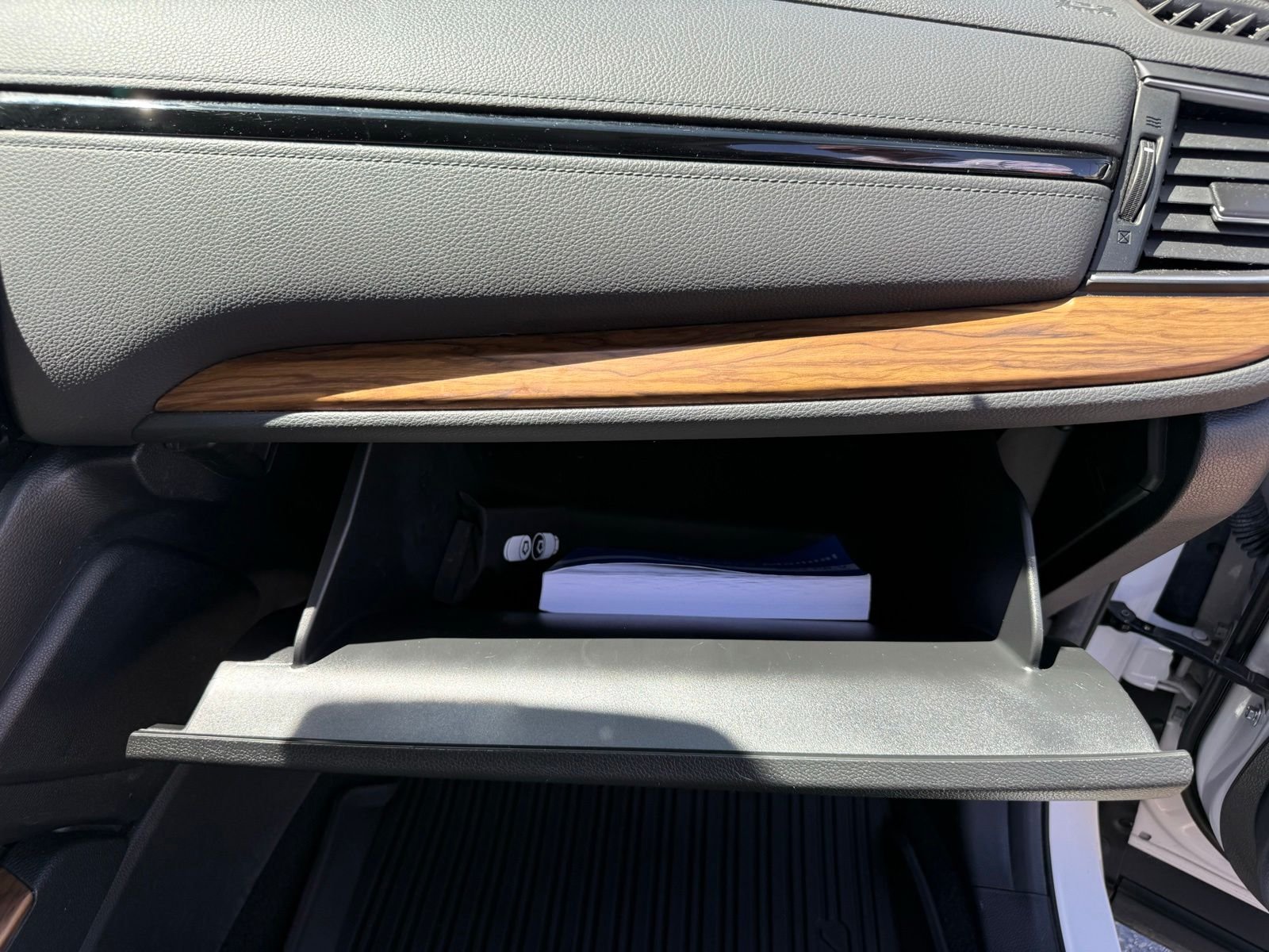 2022 Honda CR-V Touring - Photo 32