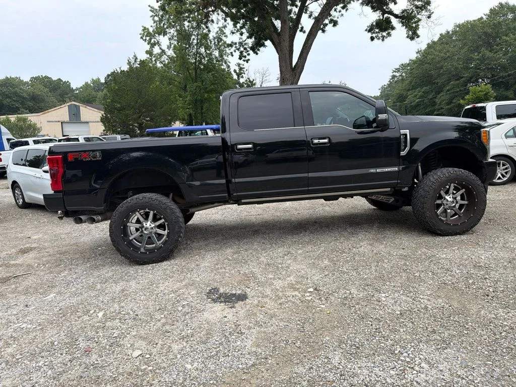 Used 2018 Black Ford Limited image 4
