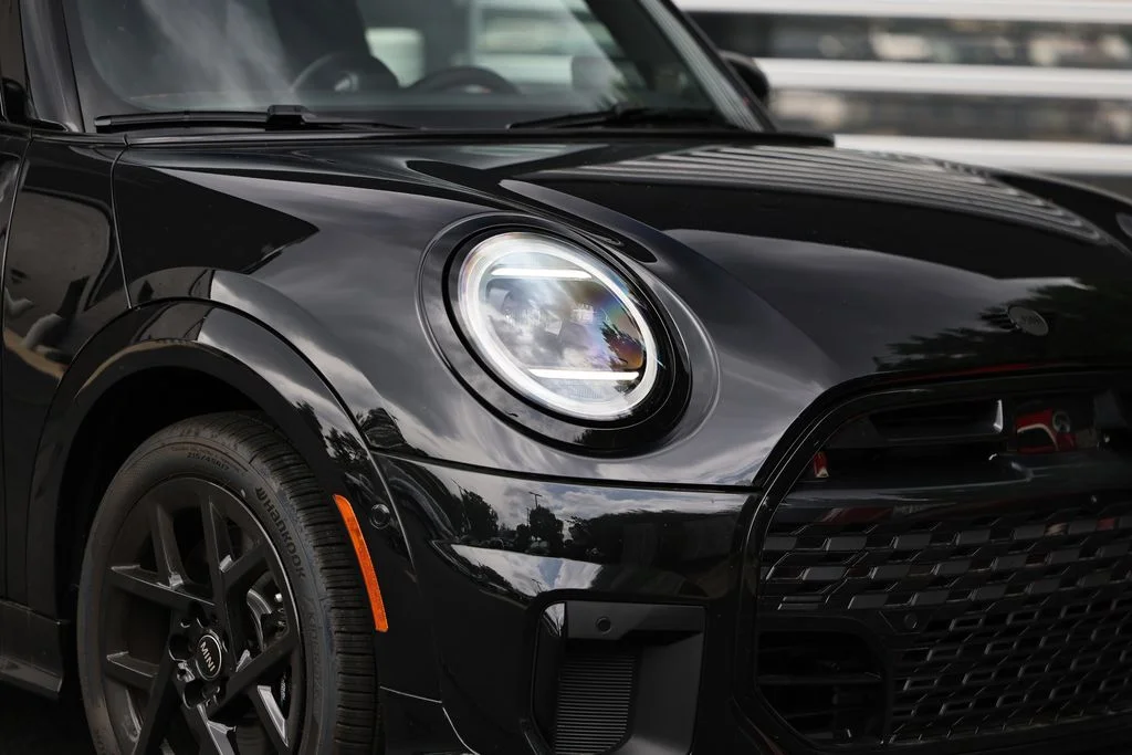 New 2026 Midnight Black MINI Iconic image 2