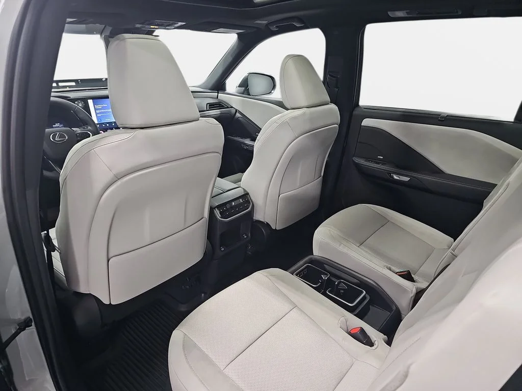 New 2026  Lexus 350 Luxury image 11
