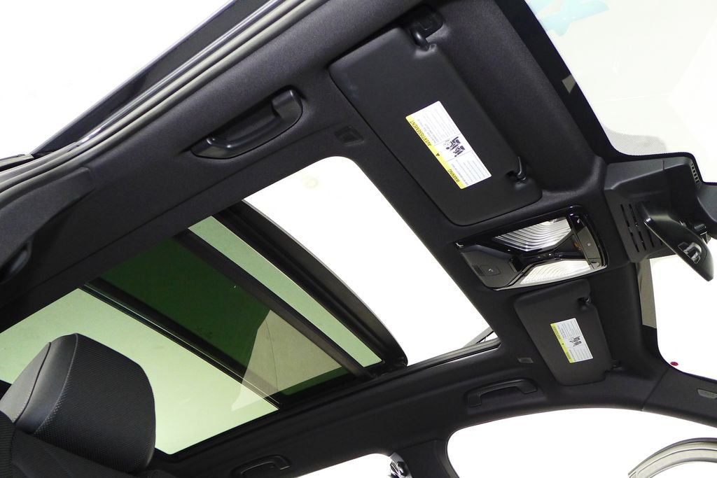 Used 2024 Carbon Black Metallic BMW sDrive40i image 18