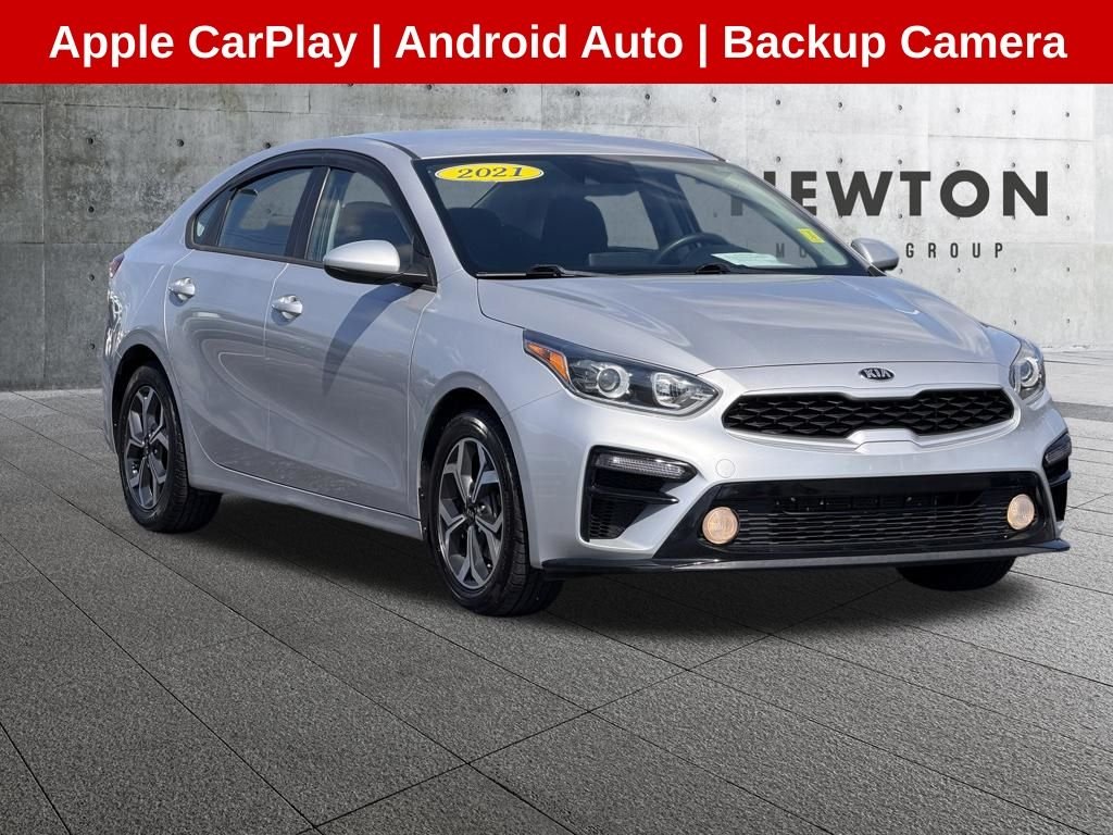 2021 Kia Forte LXS AT's photo