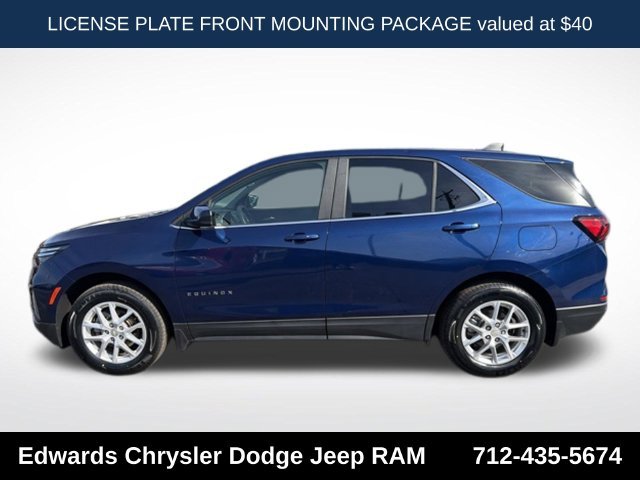 Used 2023 Blue Chevrolet LT image 4