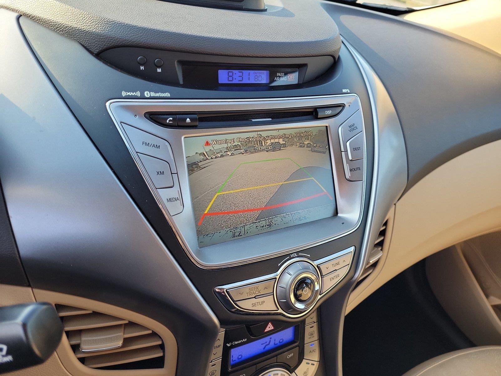 Used 2013 Shimmering White Hyundai Limited image 29