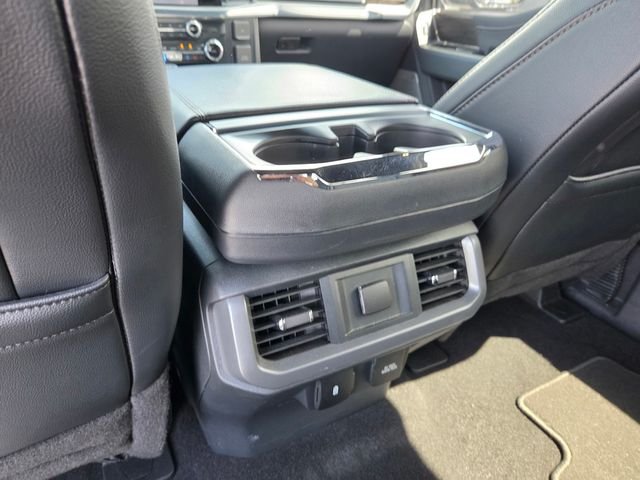 Used 2024 Black Metallic Ford Lariat image 28