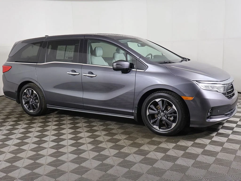 Used 2023 Gray Honda Elite image 17