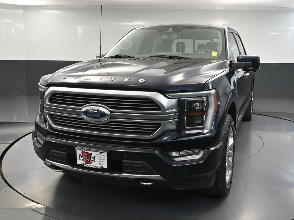 Used 2023 Blue Ford Limited image 11