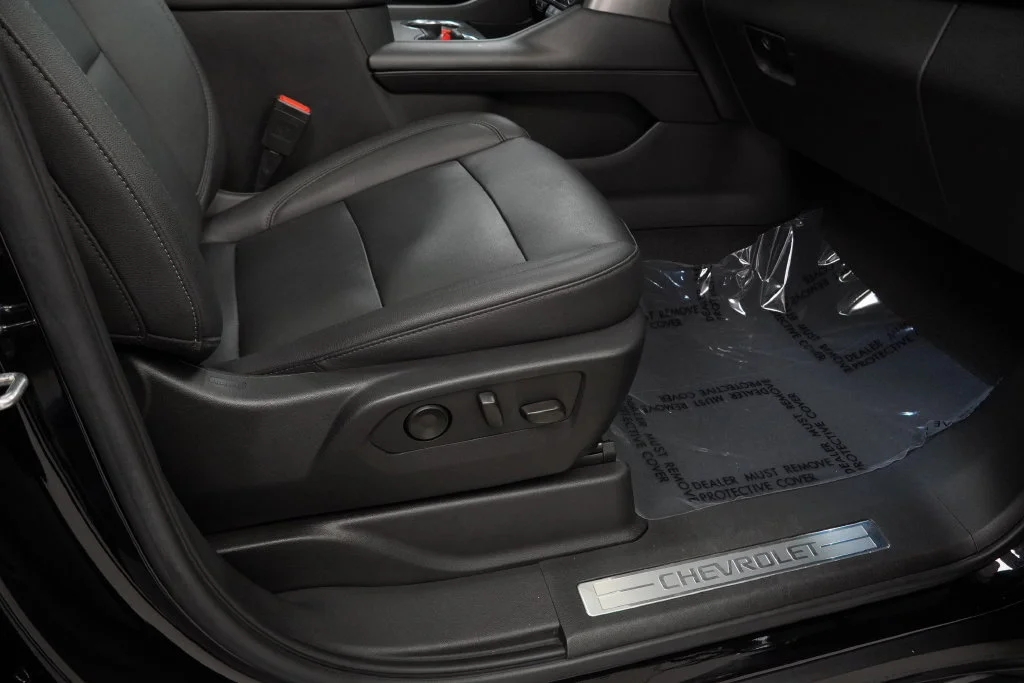 Used 2022 Black Chevrolet LT image 33