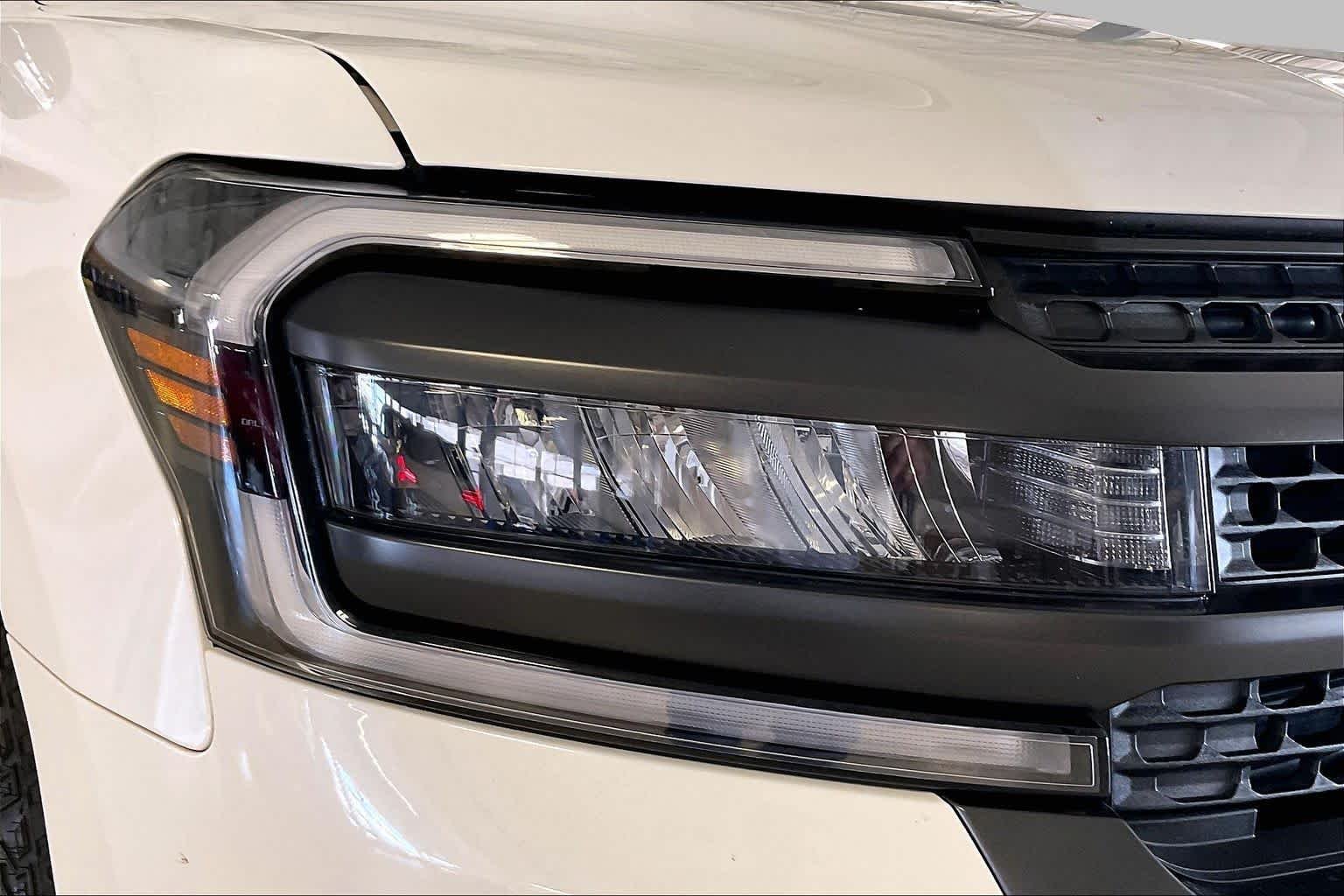 Used 2022 Star White Metallic Tri-Coat Ford Timberline image 25