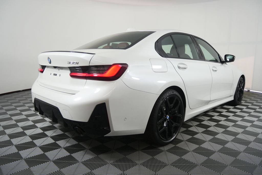 New 2026 Mineral White Metallic BMW 330i image 3