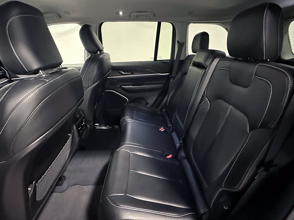 Used 2023 Gray Jeep Limited image 18